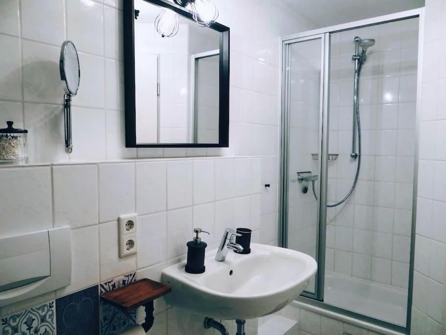 Dock One - Groemitz Apartment Luaran gambar