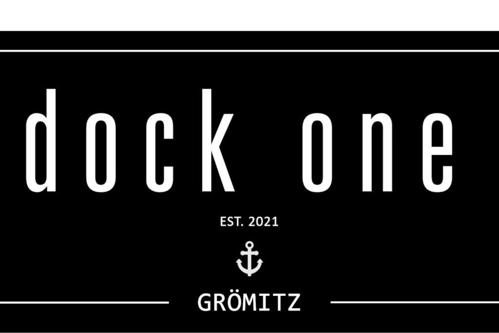 Dock One - Groemitz Apartment Luaran gambar